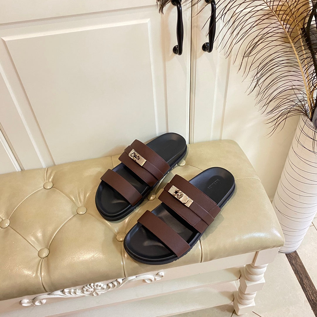 HM Jackson Sandal Dark Plum Cowhide 958034