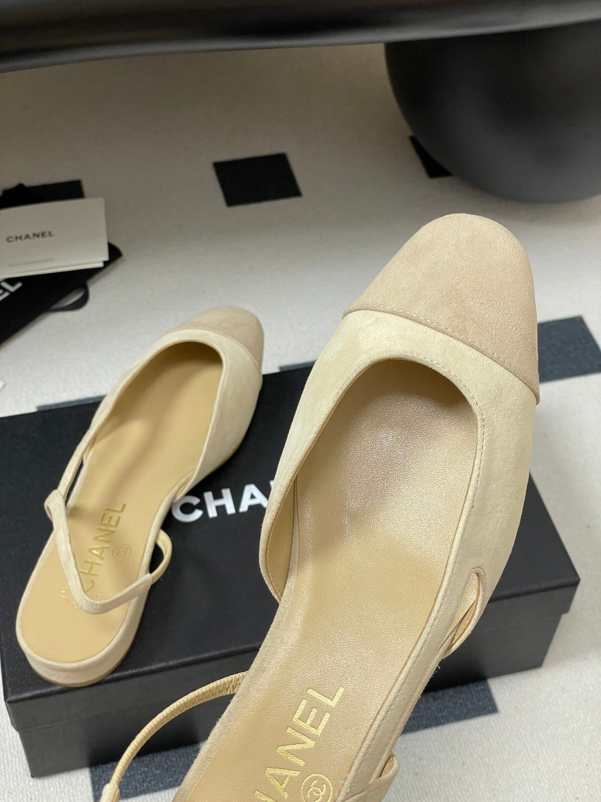 CC 25 SlingBack Flat 20mm Beige Suede 393993