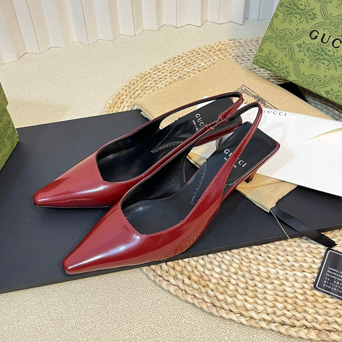 GG Women's G plain leather Logo Slingbacks Currant Red