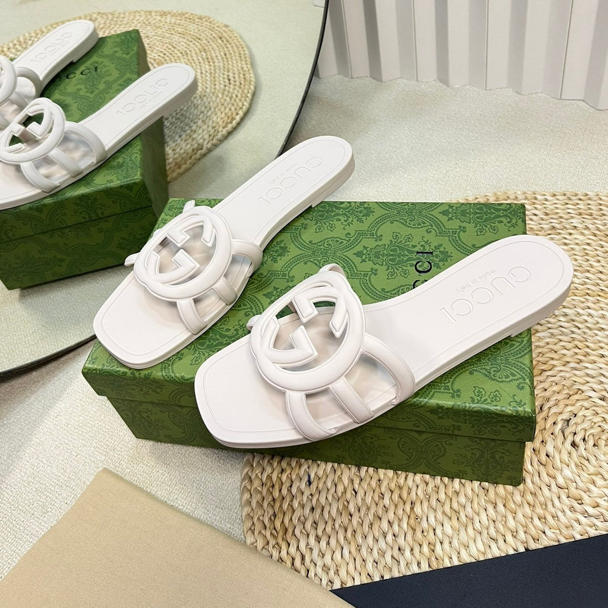 GG Rubber Slide White