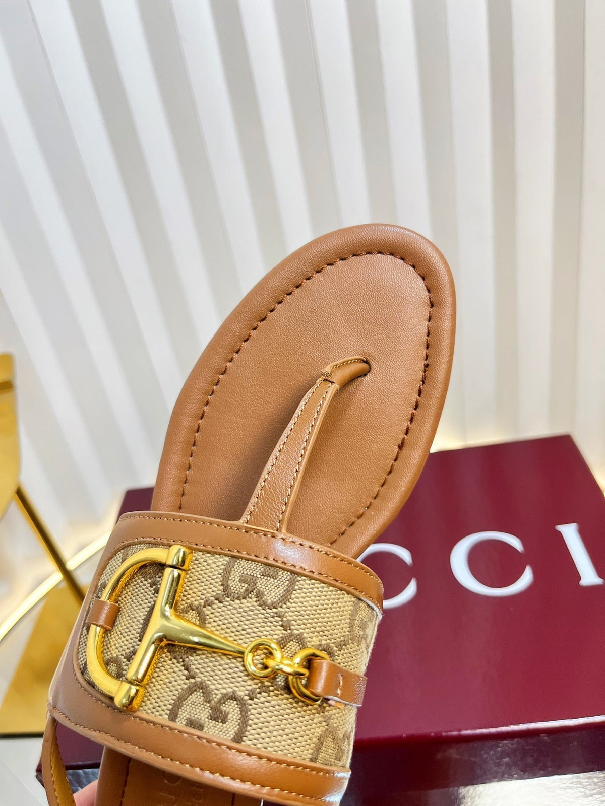 GC 25 Thong Sandal Brown Canvas 294682