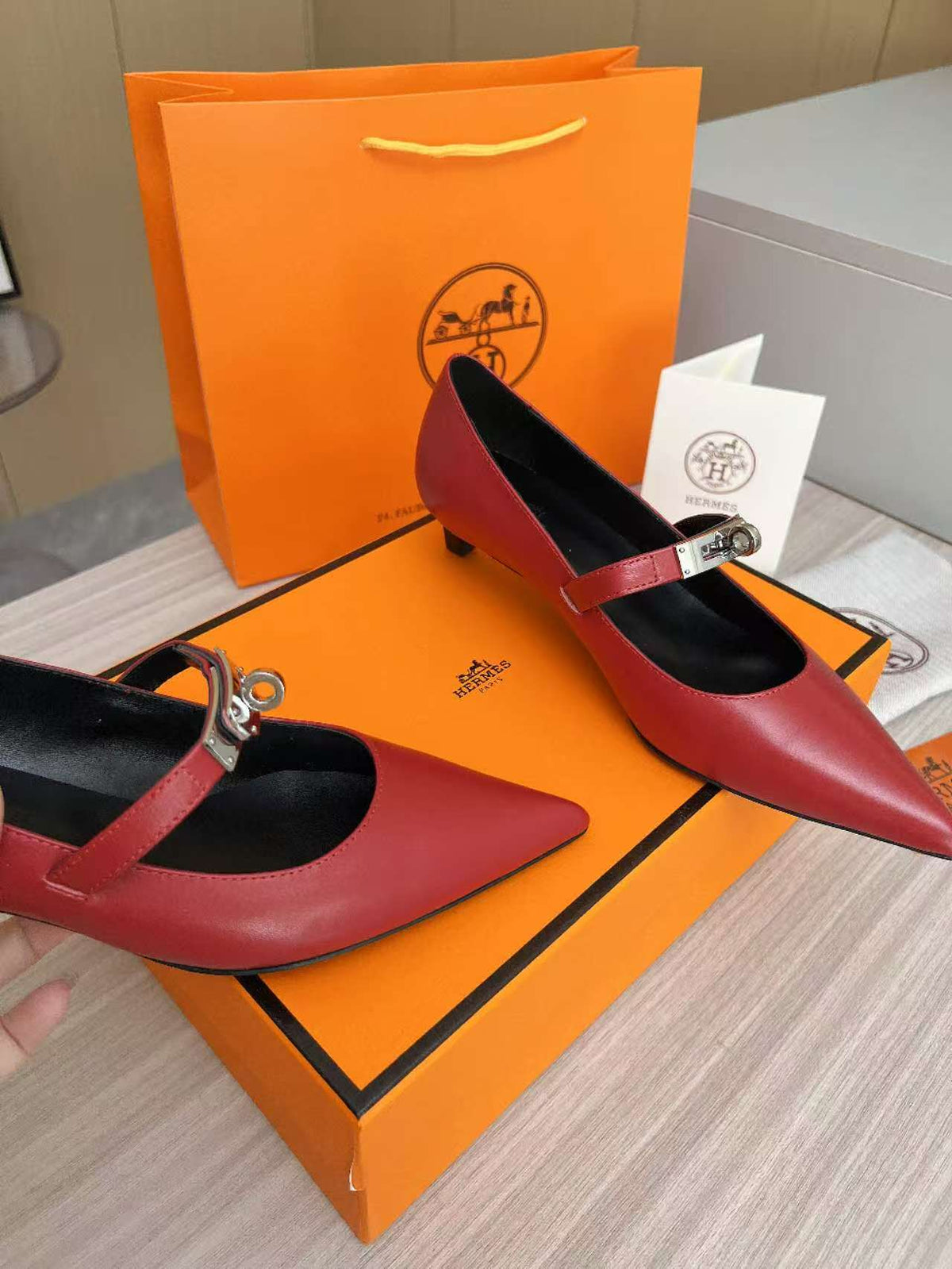 Kiara 40 pump Red Calfskin 214050