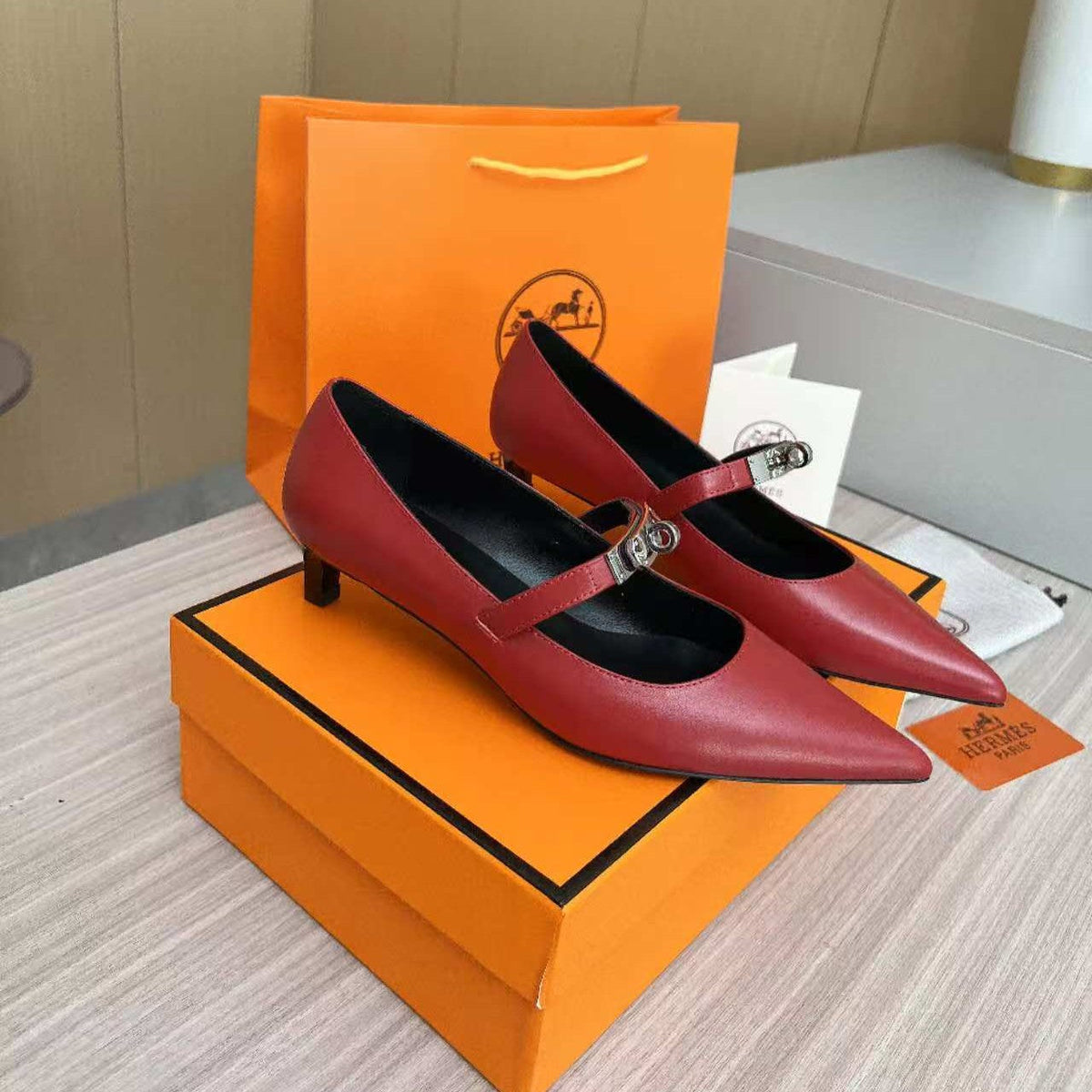 Kiara 40 pump Red Calfskin 214050