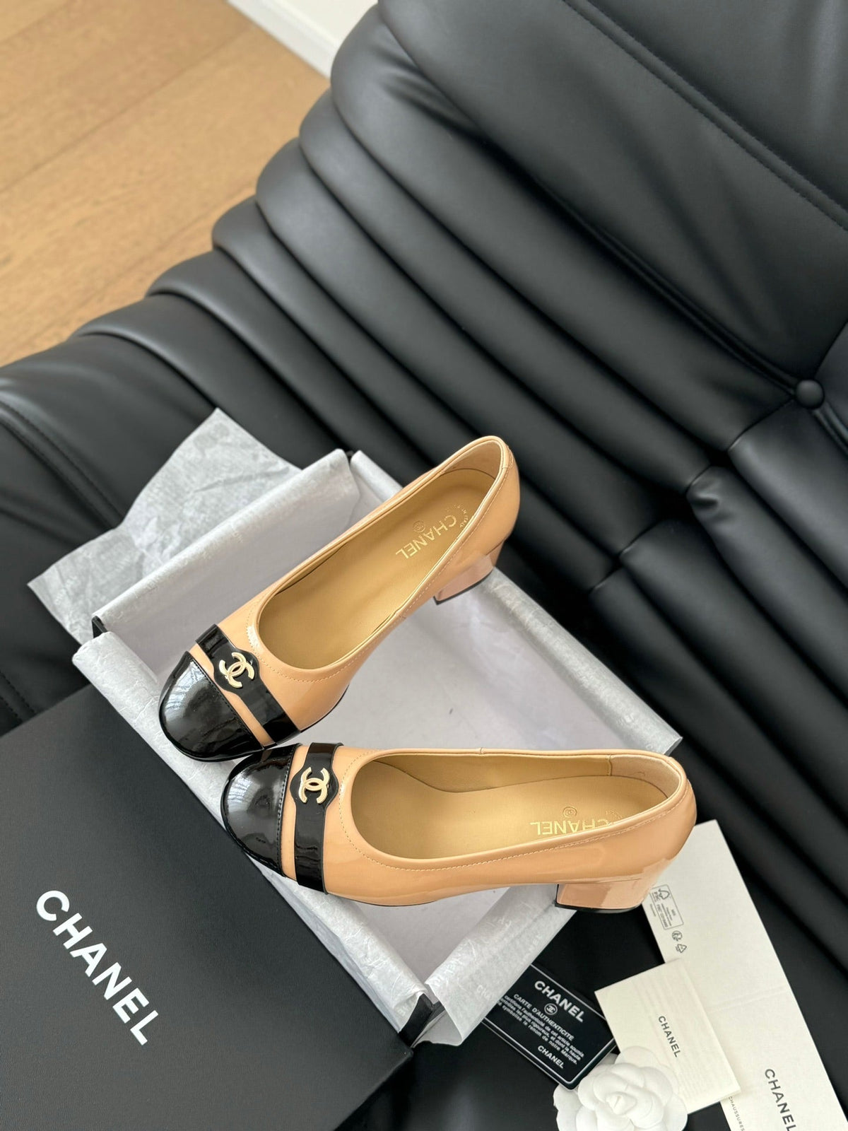 CC High Heels Beige Black Lambskin
