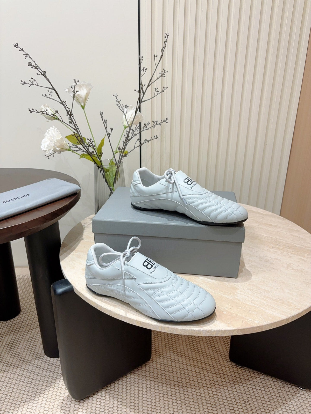 SOCCER SNEAKER IN WHITE QUILTED LAMBSKIN