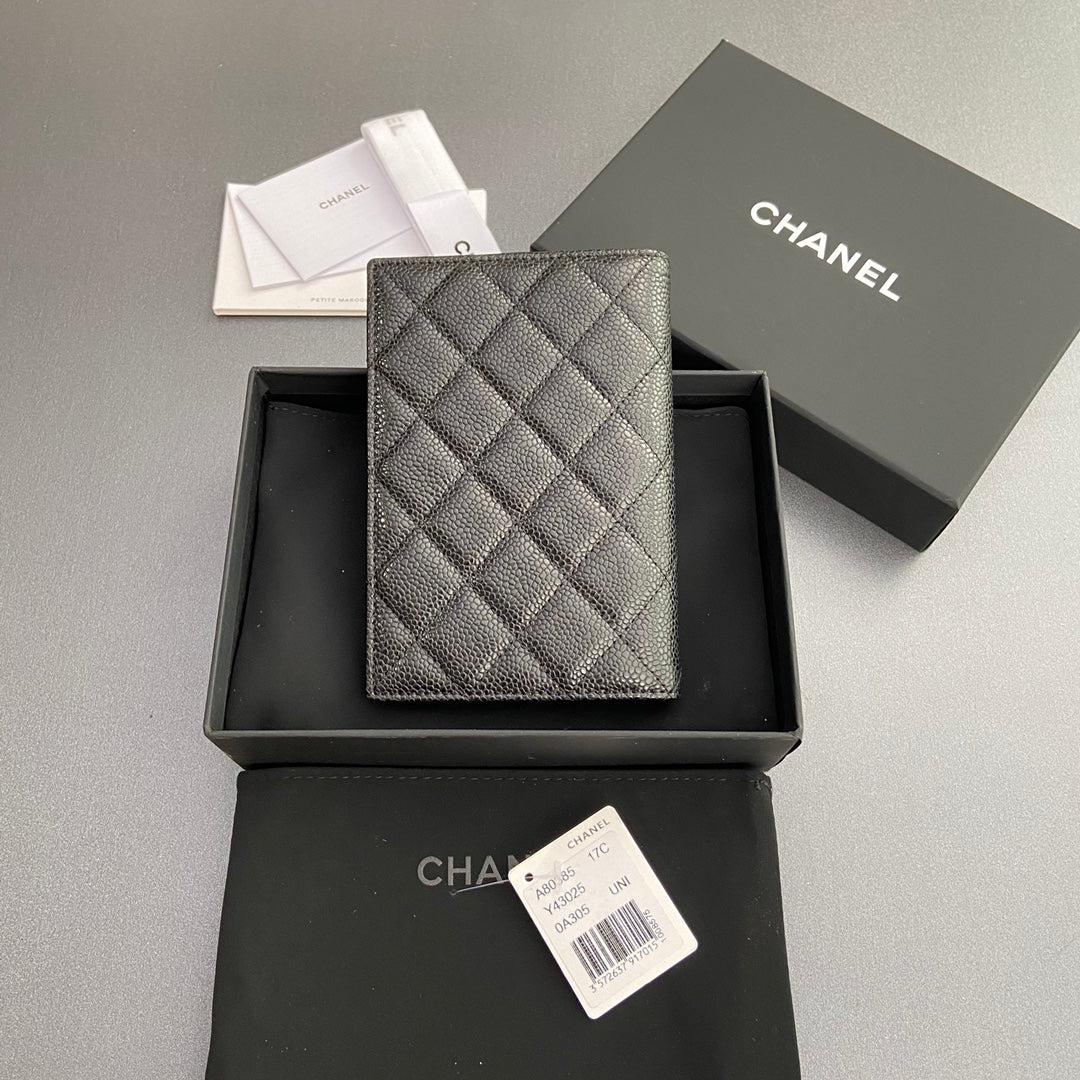 CC Passport Holder Black Caviar Sliver Steel 234691