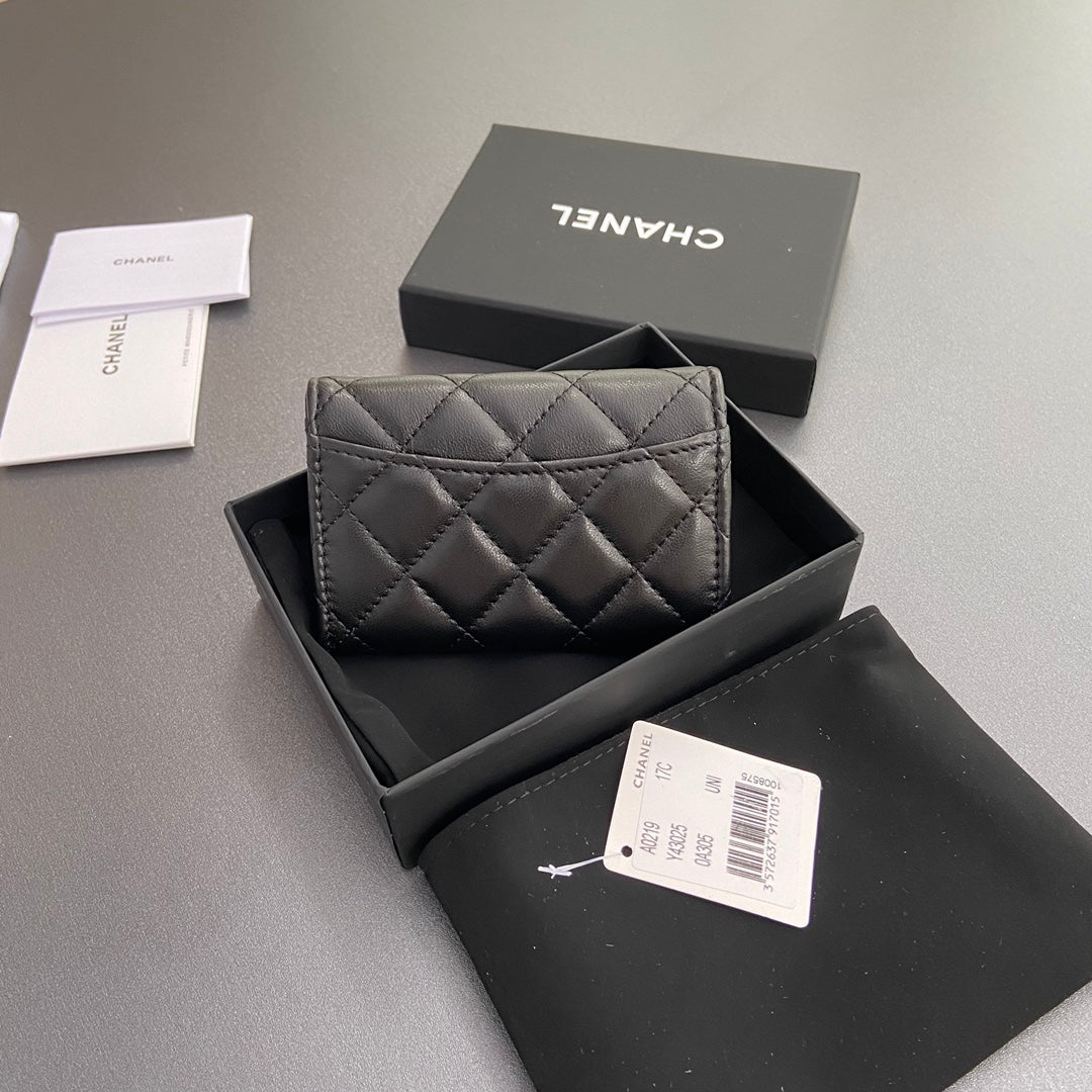 CC Zipper Flap Card Holder Black Sheepskin Sliver Steel 234675