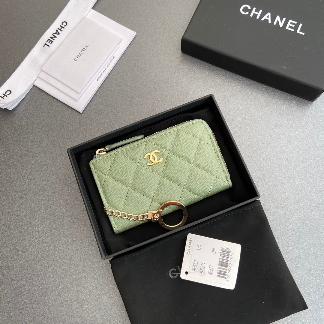 CC Hook & Chain Zipper Card Holder Light Green Caviar GHW 234727
