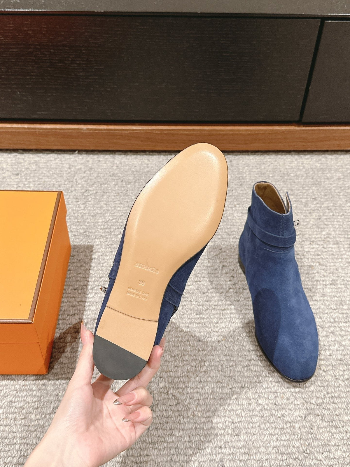 neo ankle boot dark blue suede calfskin