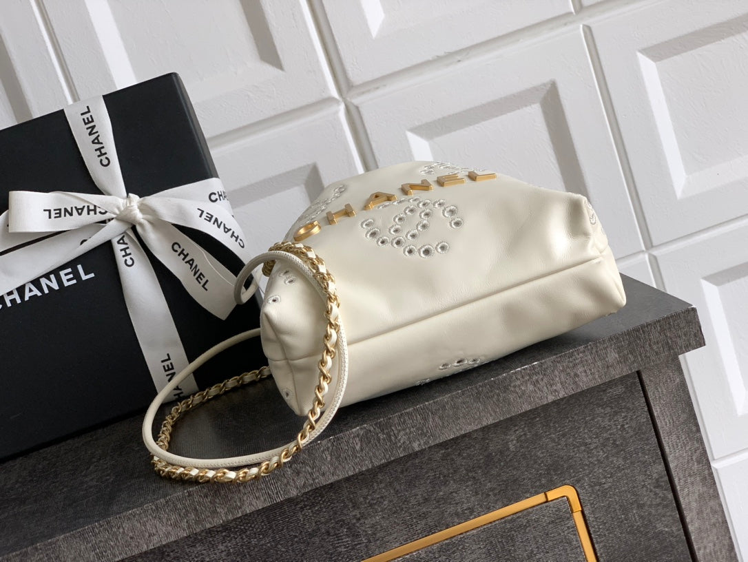 CC 25S Hobo Bag 18.5cm Cream Calfskin Gold Hardware