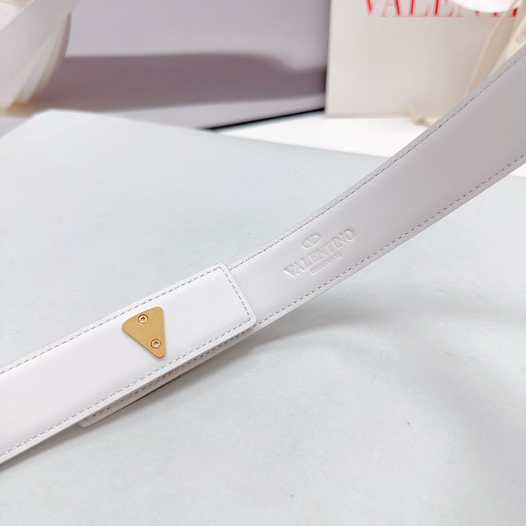 The Bold Edition Belt 30mm White Calfskin Gold Buckle