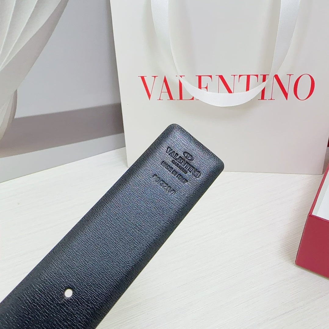 VLOGO SIGNATURE REVERSIBLE BELT 40MM ROSE BLACK GOLD CALFSKIN GOLD PEARL BUCKLE
