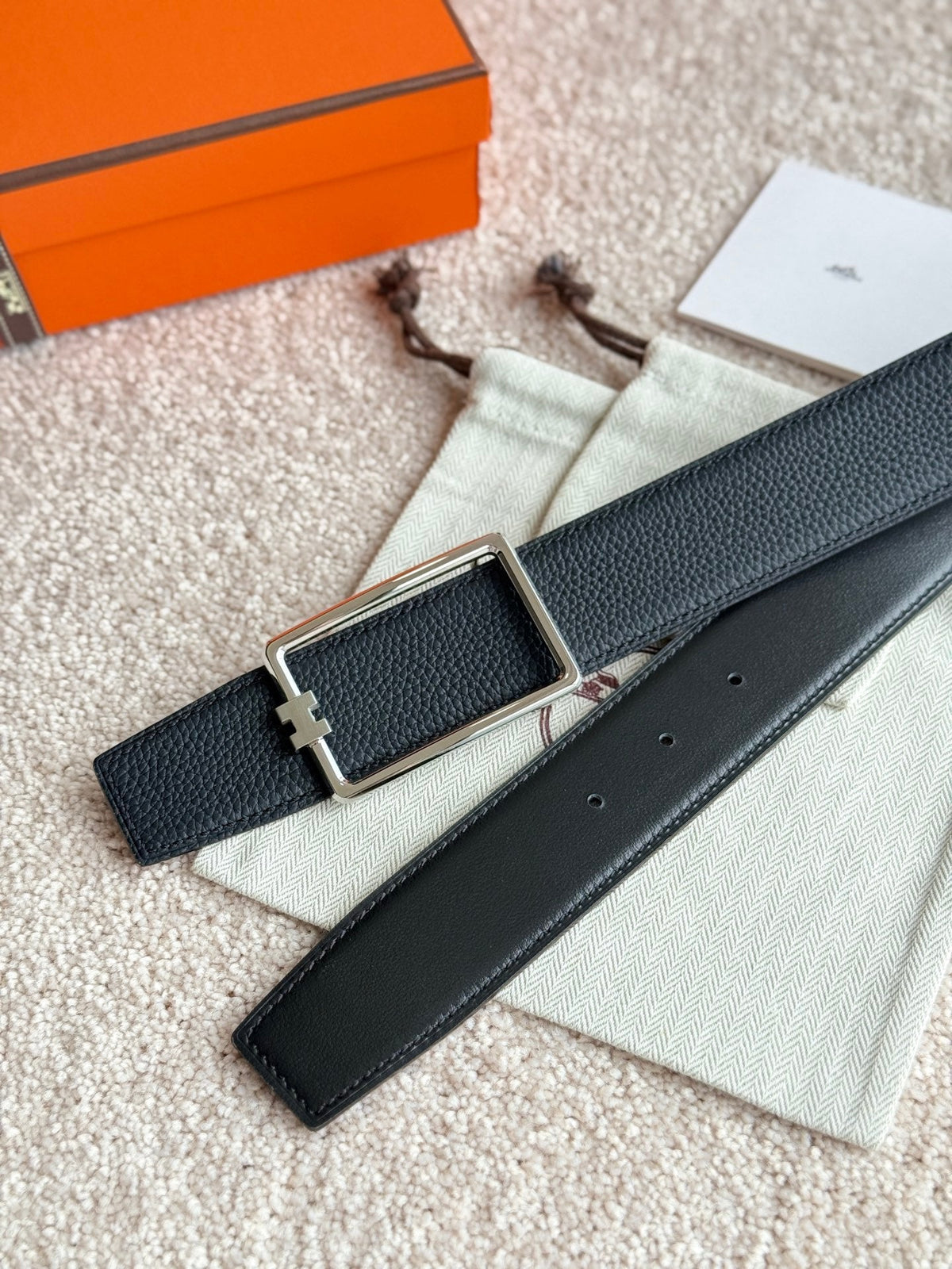 HM Silver Tube H Buckle Belt 38mm Black Leather 187780