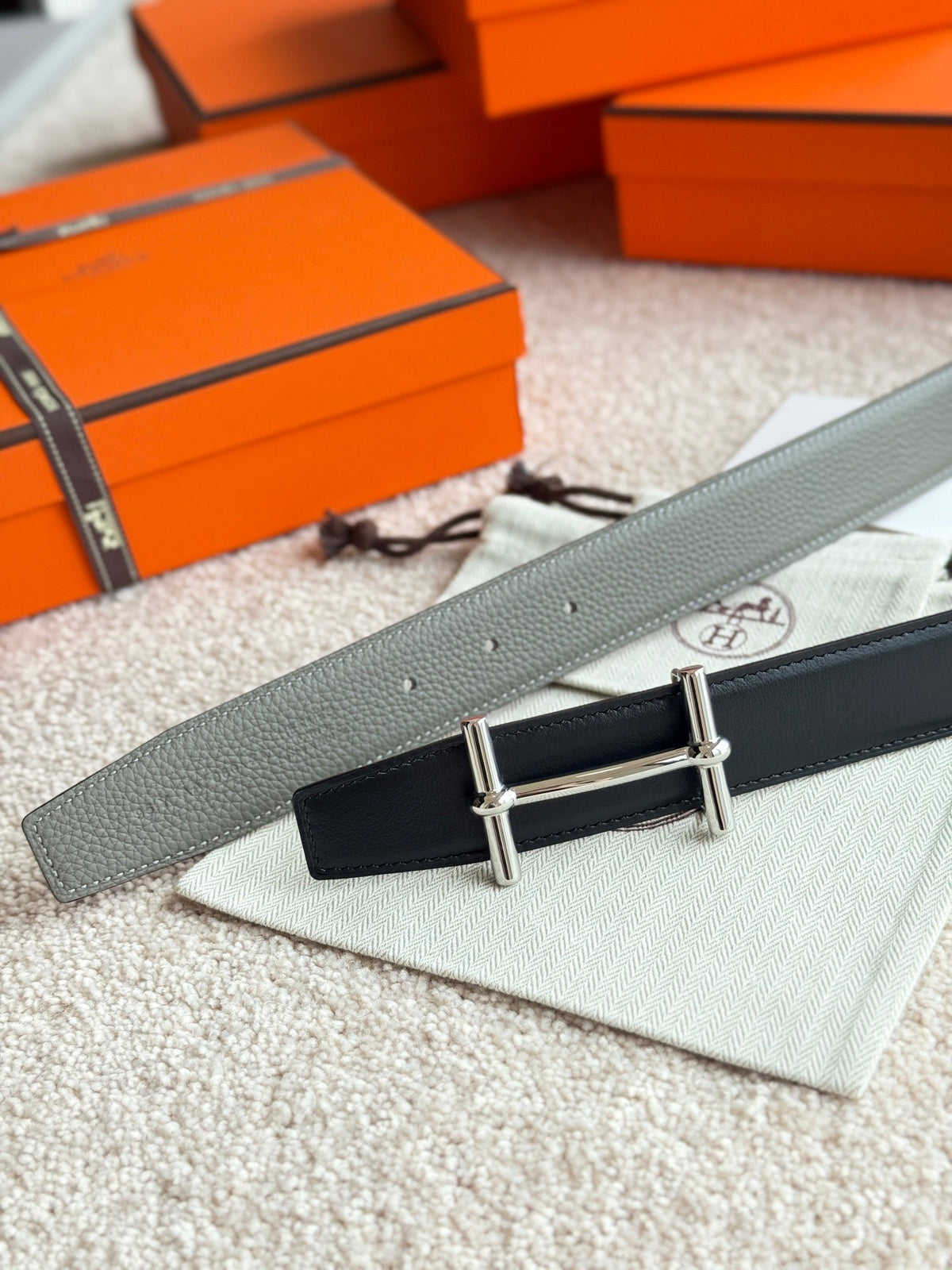 HM Silver H d'Ancre Belt Meyer Gray Leather 187775