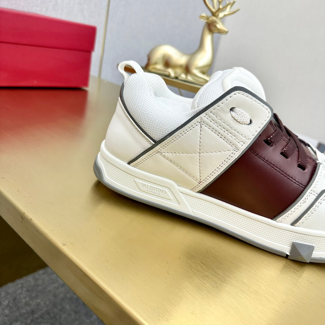 One Stud Sneaker Garavani Calfskin Fabric Burgundy White