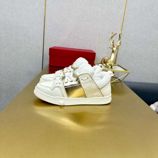 One Stud Sneaker Garavani Calfskin Fabric Gold White