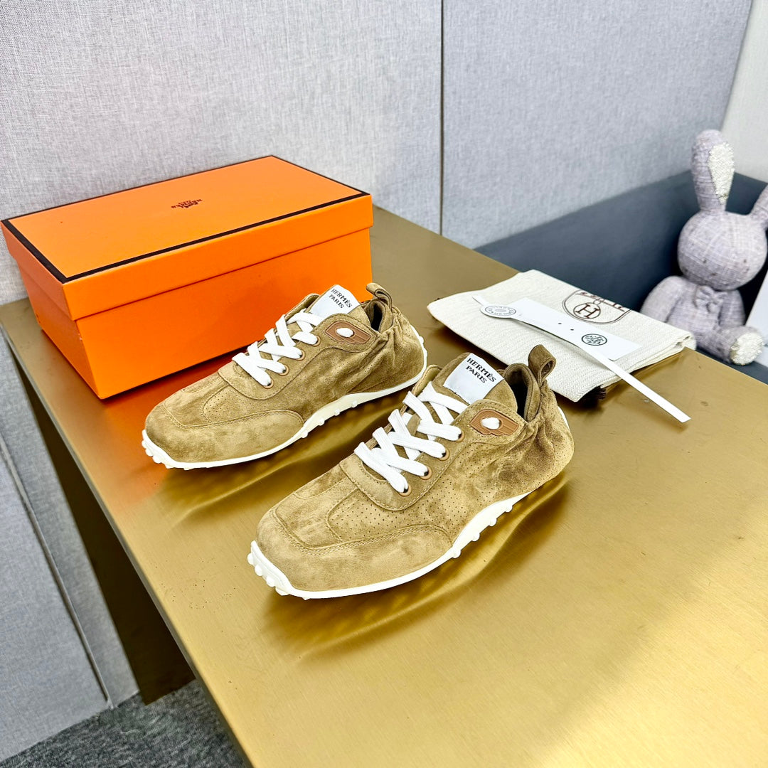 HM Sneaker In 25mm Light Yellow Brown Suede  956333