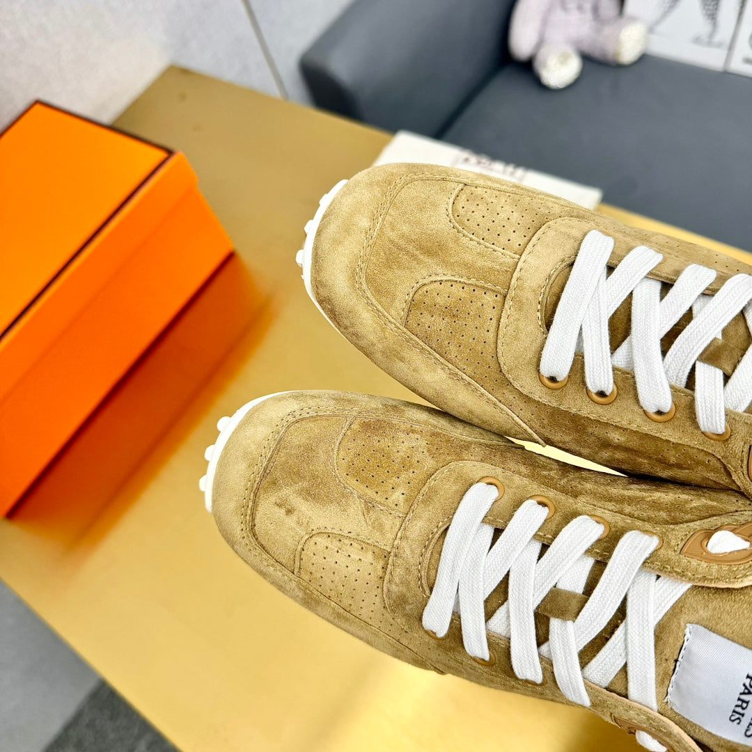 HM Sneaker In 25mm Light Yellow Brown Suede  956333