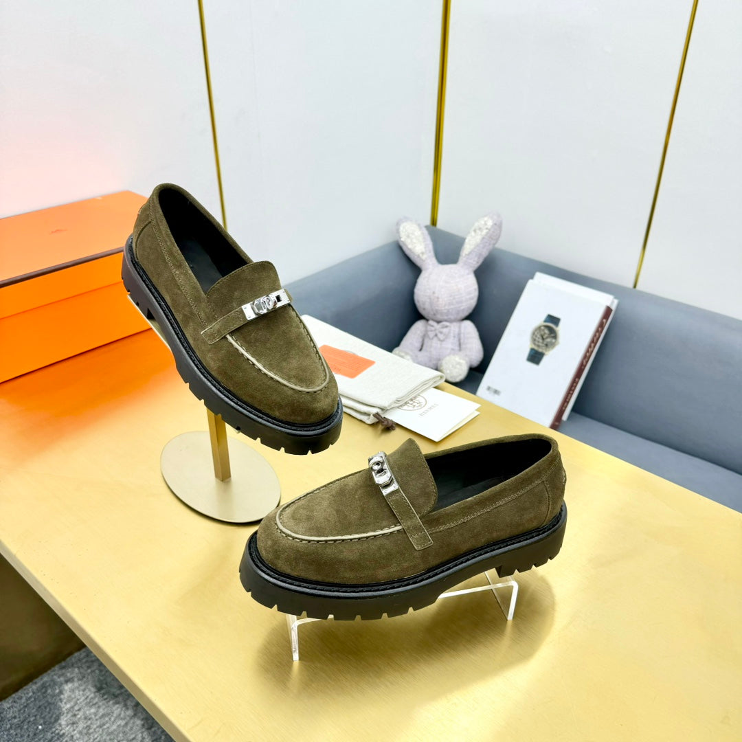 HM Icone Loafer Olive Suede