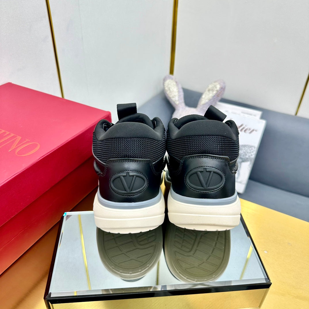 Mid-top Runboot Split Leather Sneaker 30mm Black Calfskin 994553