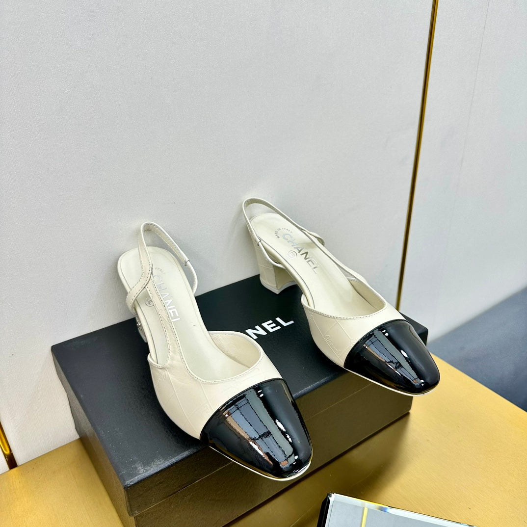 cc slingback pumps 65 in cream lambskin and black patent calfskin 137437