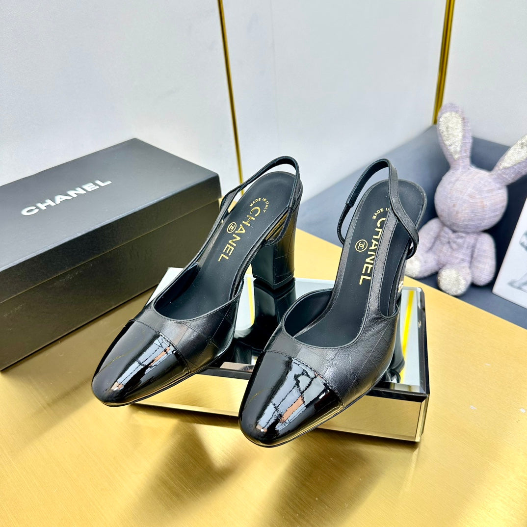 cc slingback pumps 90 in black lambskin and black patent calfskin 137448