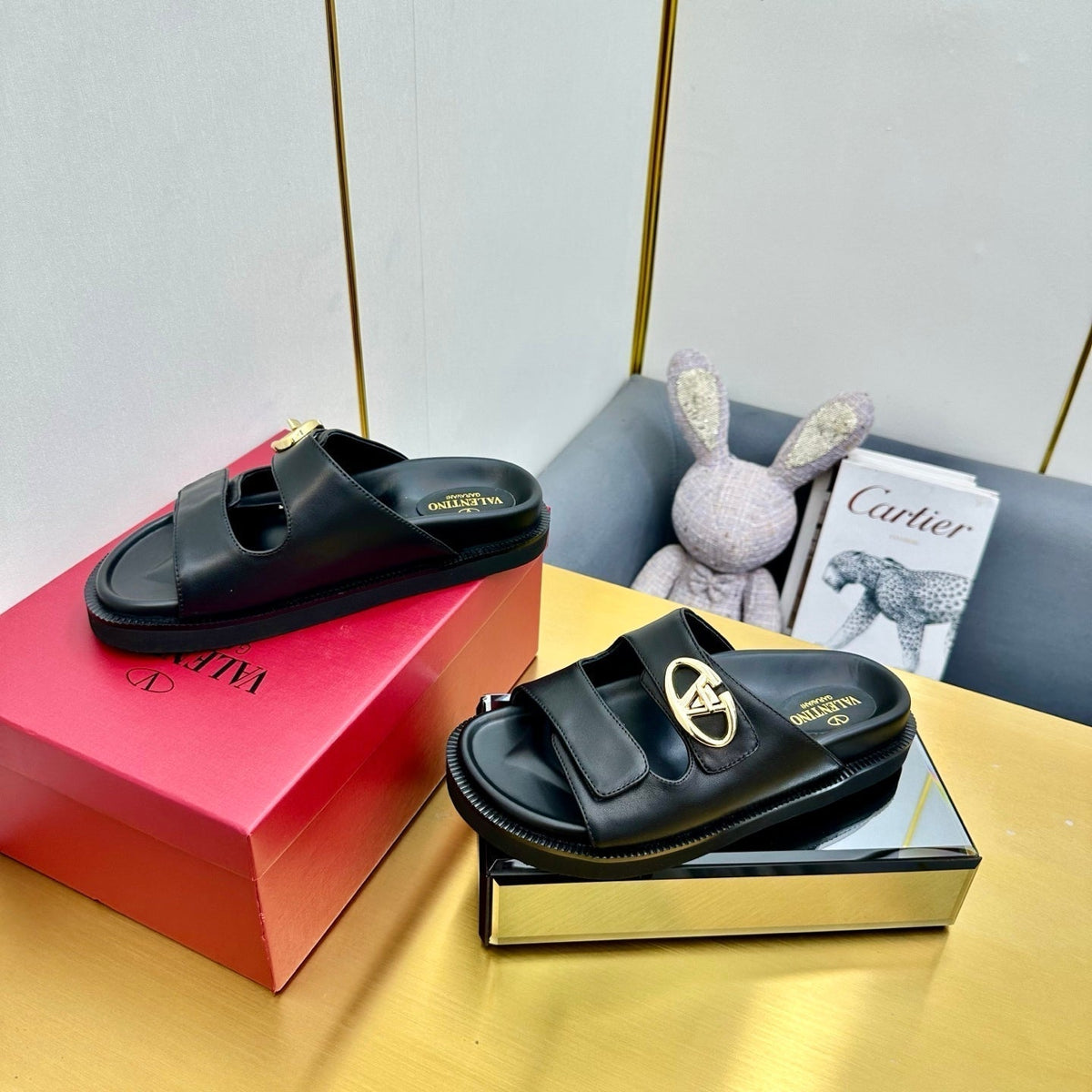 VT 25 Platform Sandals Black Slippers Cowhide 332069