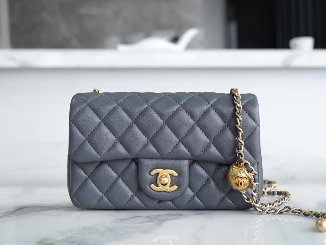 CLASSIC FLAP BAG MINI RECTANGE 20 ROCK GRAY LAMBSKIN GOLD HARDWARE