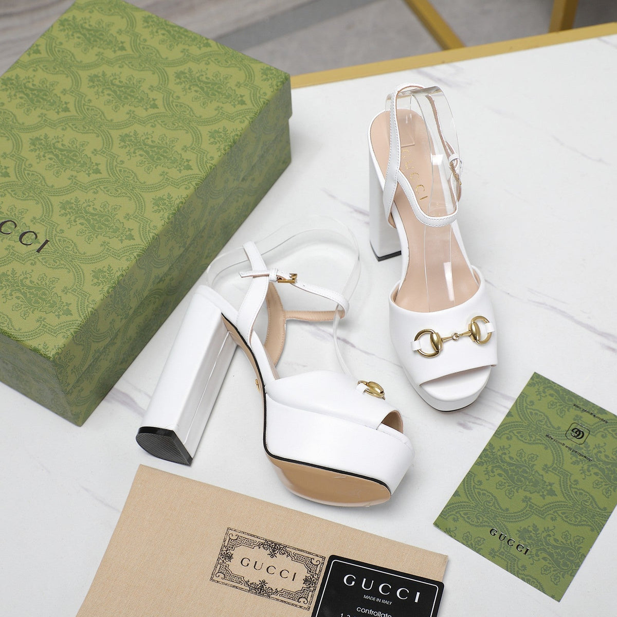 GG Sandales Cuir Noir White