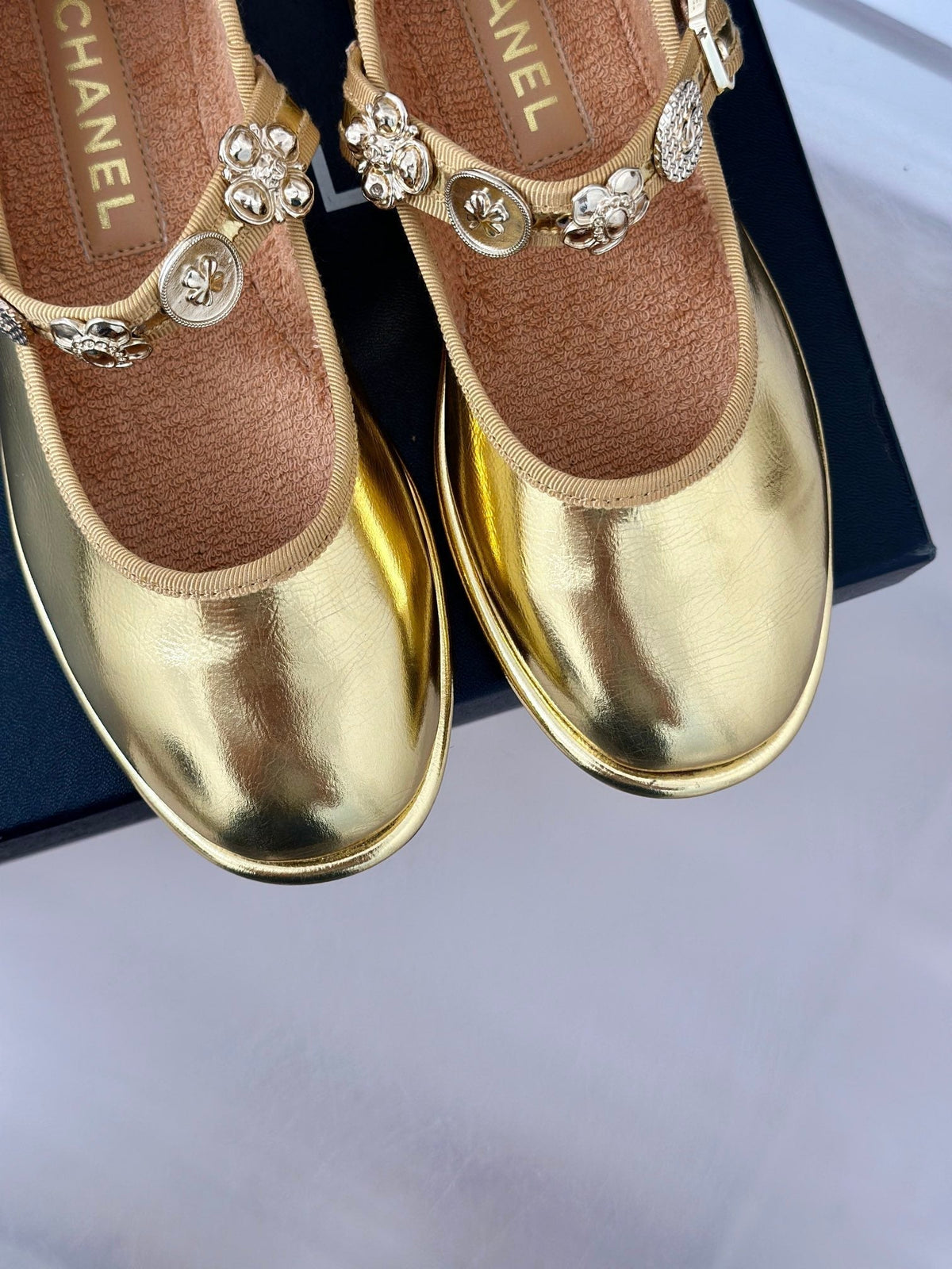 CC Mary Jane Gold Cowhide And Lambskin
