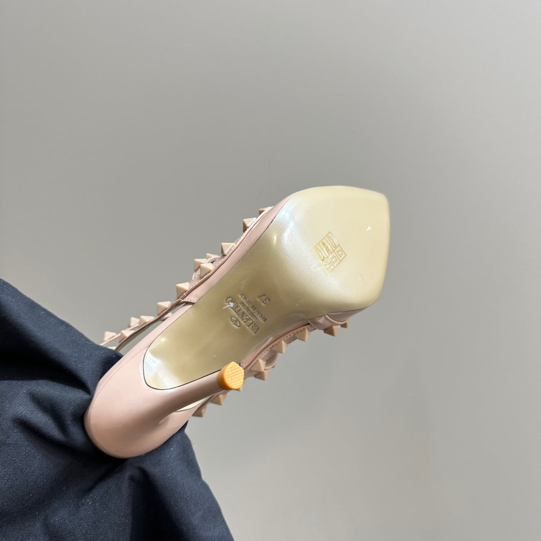 Rockstud Slingback 95mm Pink Patent Calfskin
