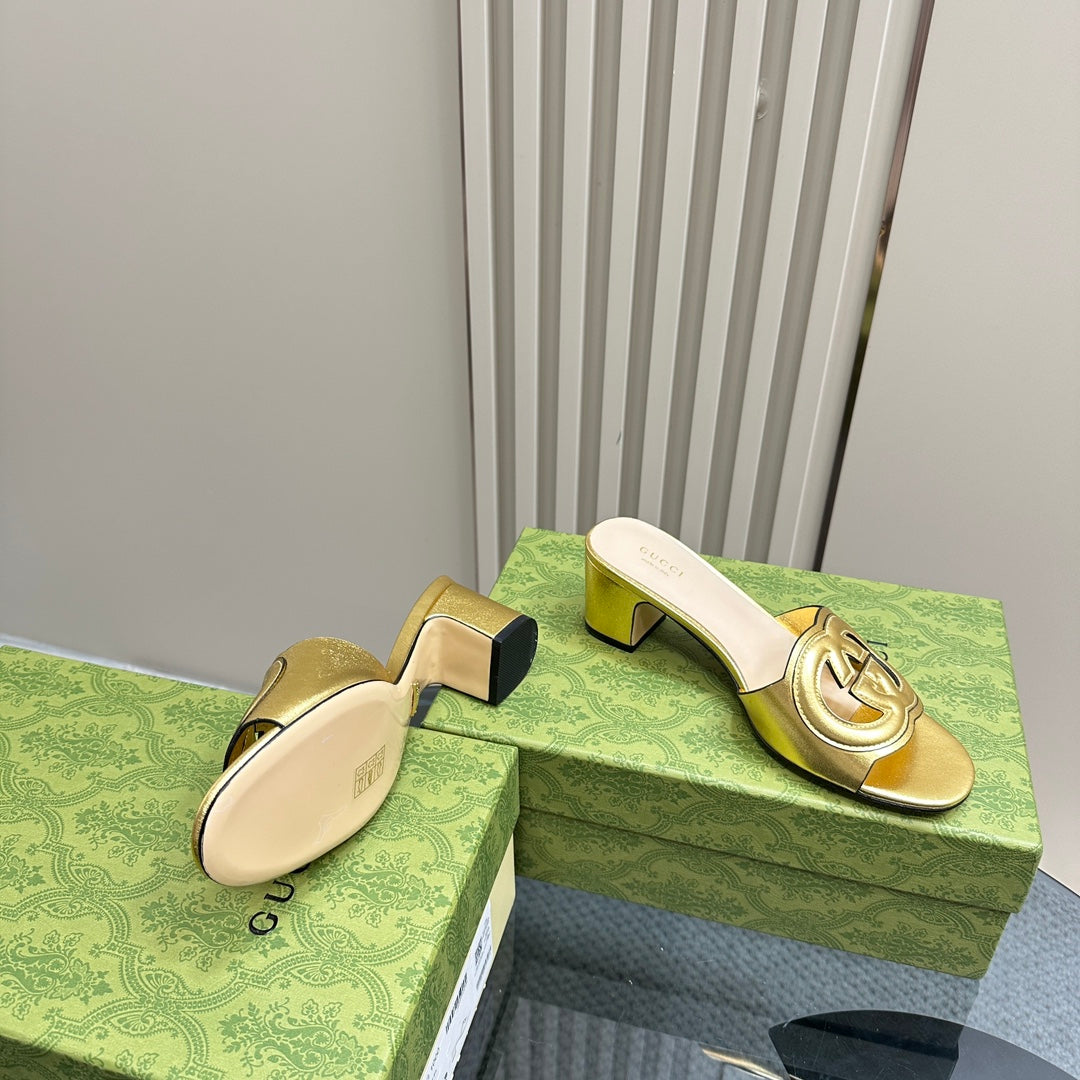 MID-HEEL 5 CM MULE IN GOLDEN CALFSKIN