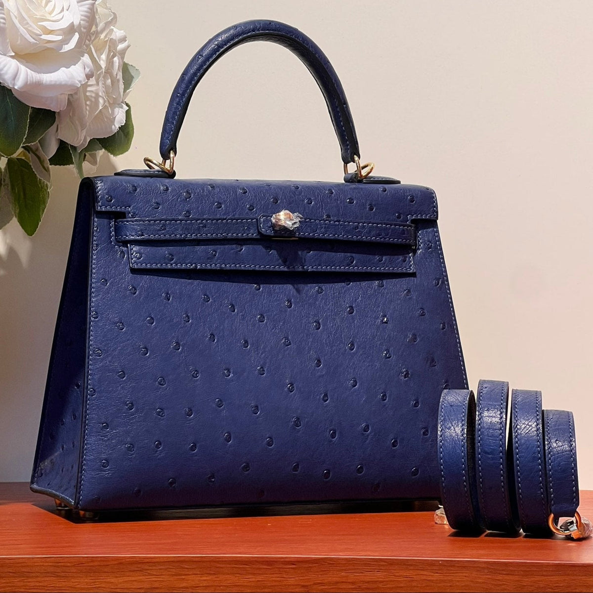 KELLY SELLIER 25 BAG IN NAVY BLUE OSTRICH LEATHER WITH GOLD HARDWARE (MADE - TO - ODER)