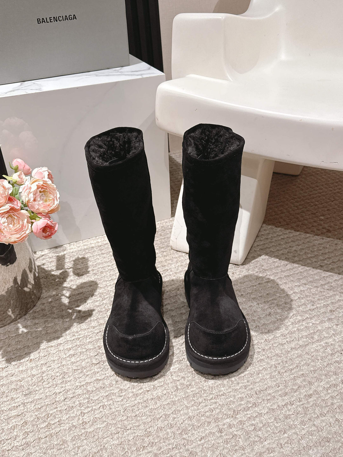 Balenciaga 25s snow boots black suede wool 467188