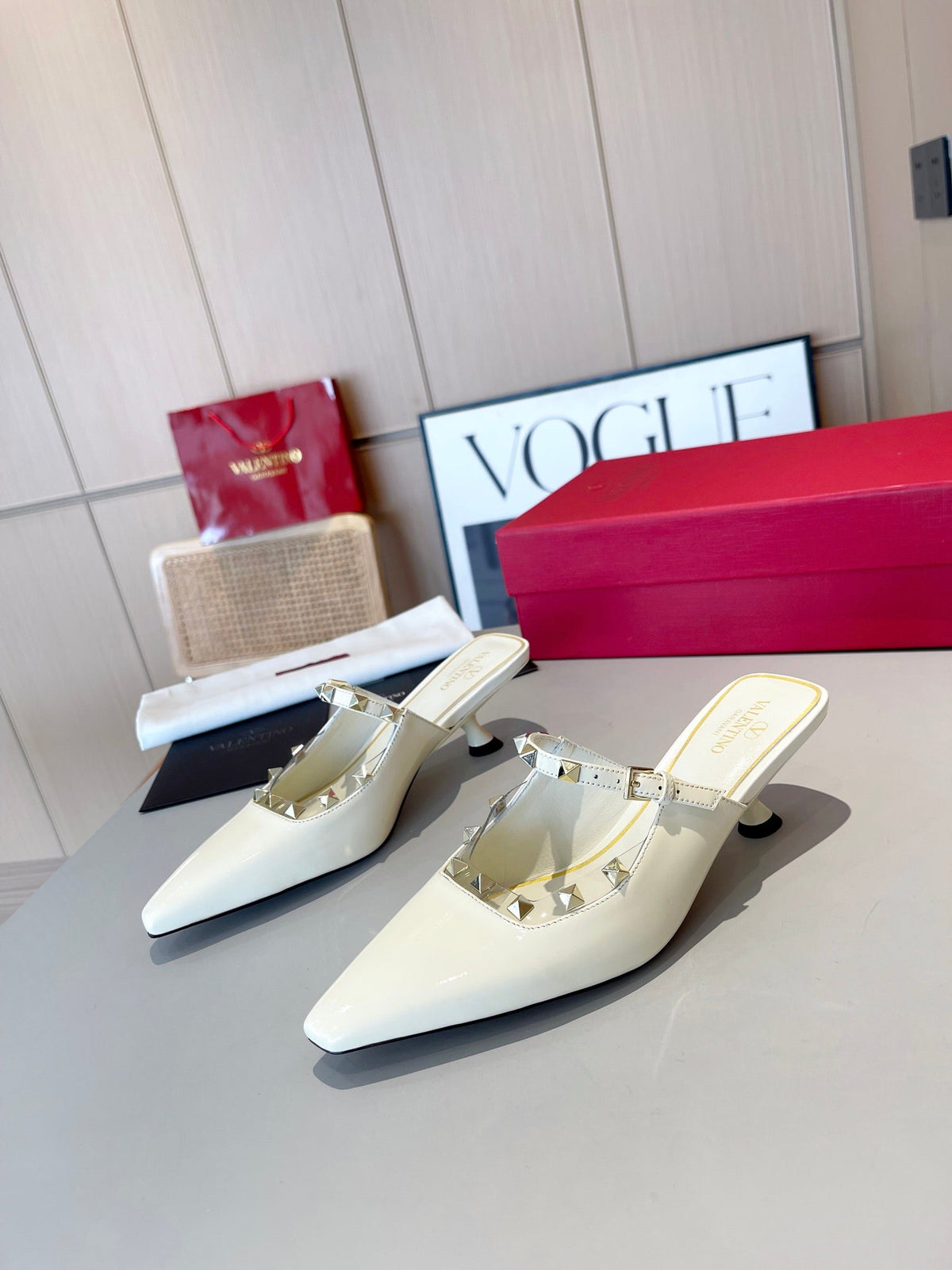 Valentino 25 Pump Mules Heels Patent Leather 239599