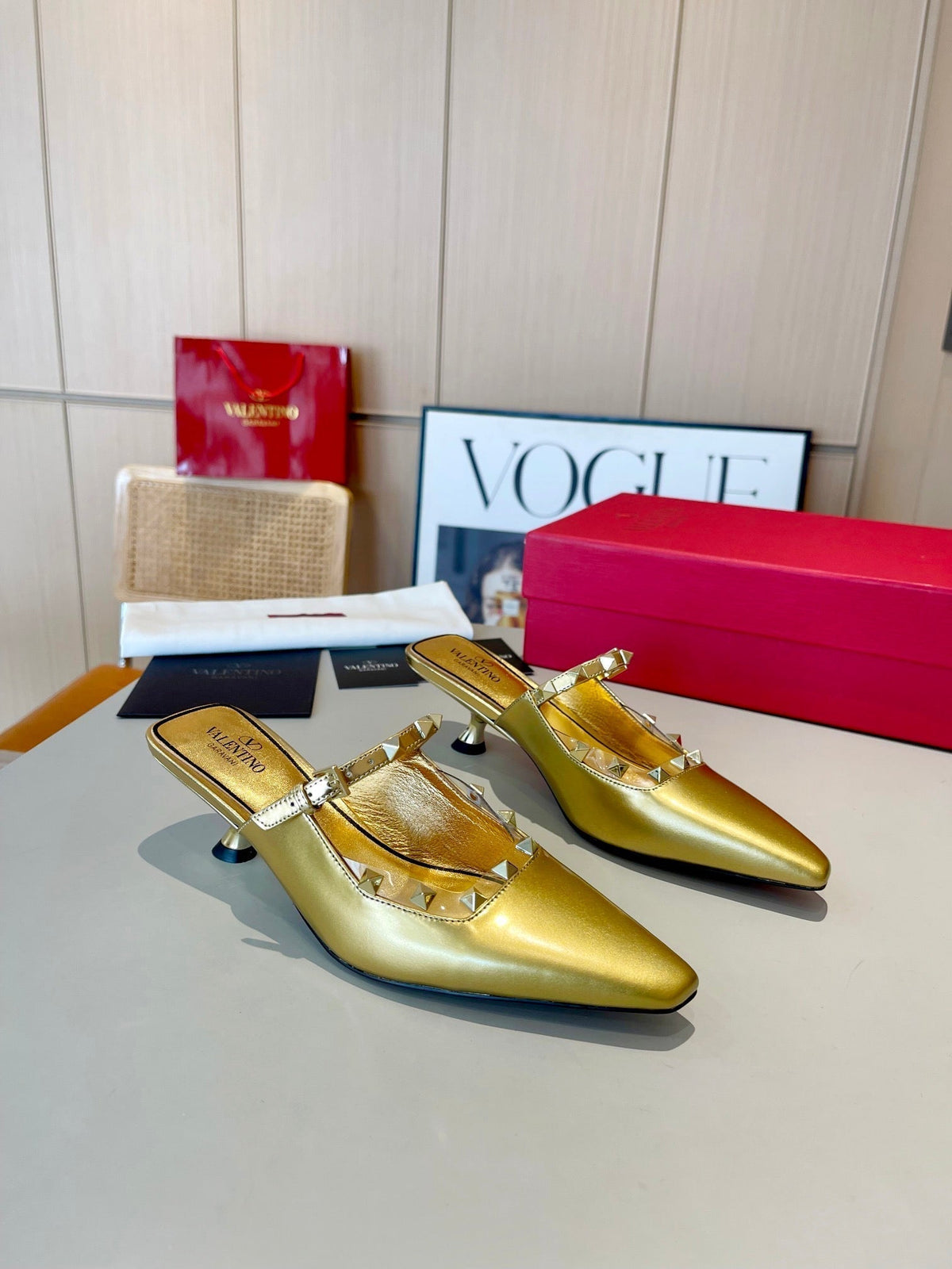 Valentino 25 Pump Mules Heels Patent Leather 239599