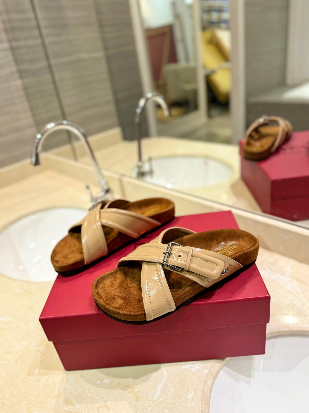 CROSSOVER - STRAP CAMEL BROWN CALFSKIN SLIDE