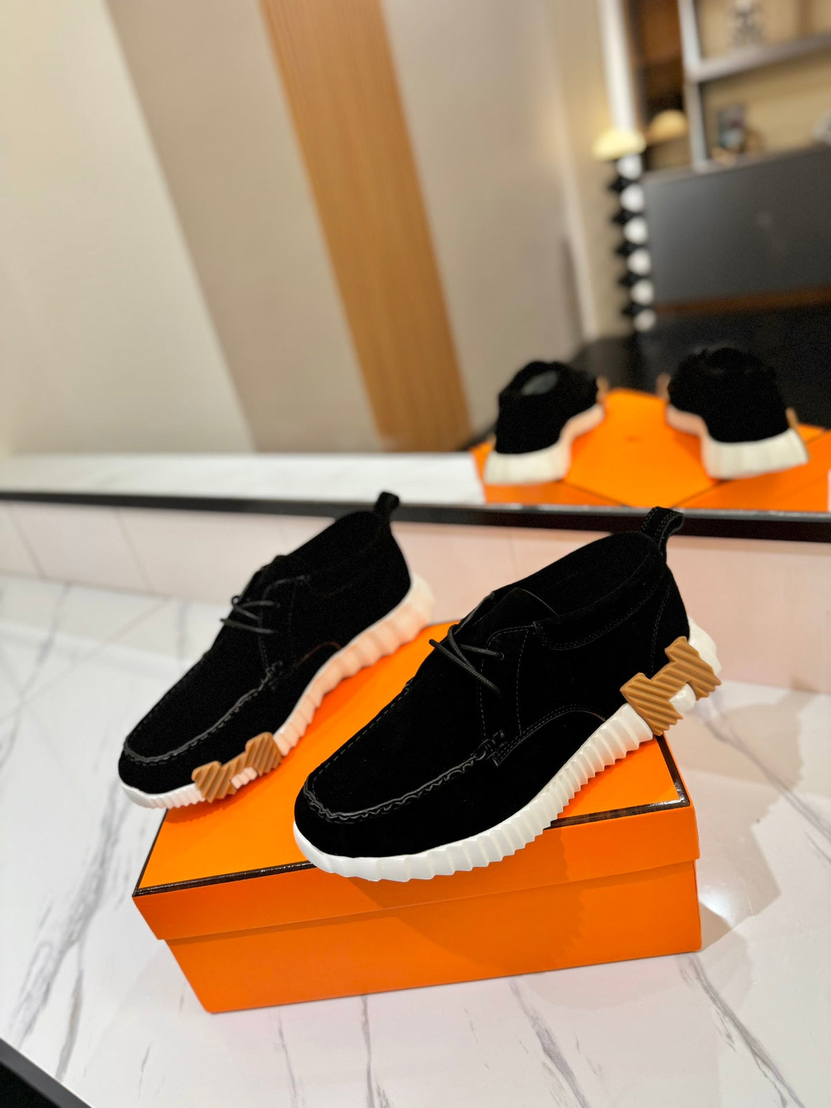 HM Increase Sneaker Black Suede 983039