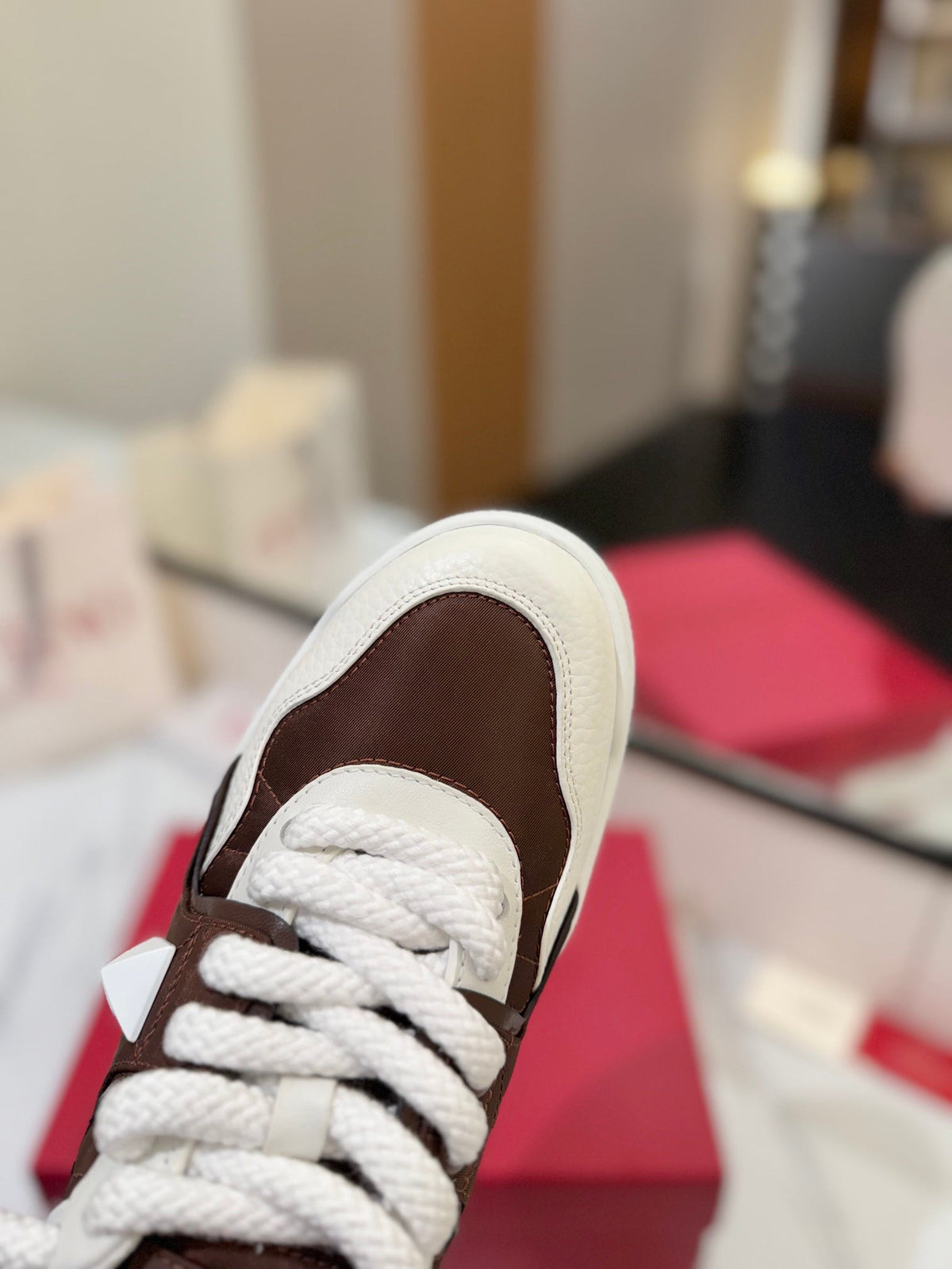 VT 25 One Stud Sneaker Brown Cowhide 341088