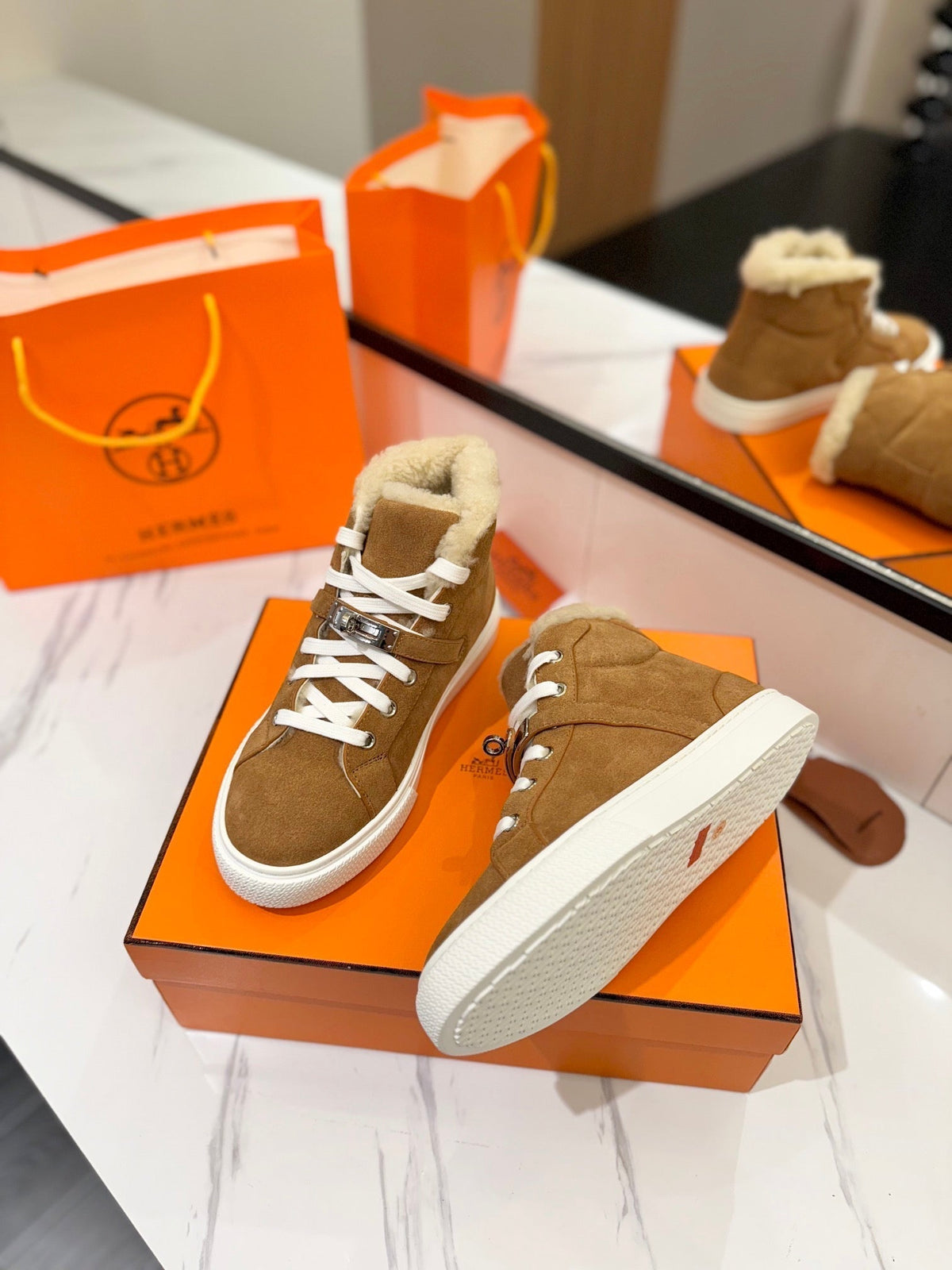 HM Daydream Sneaker Brown With Wool Lining Suede 983065