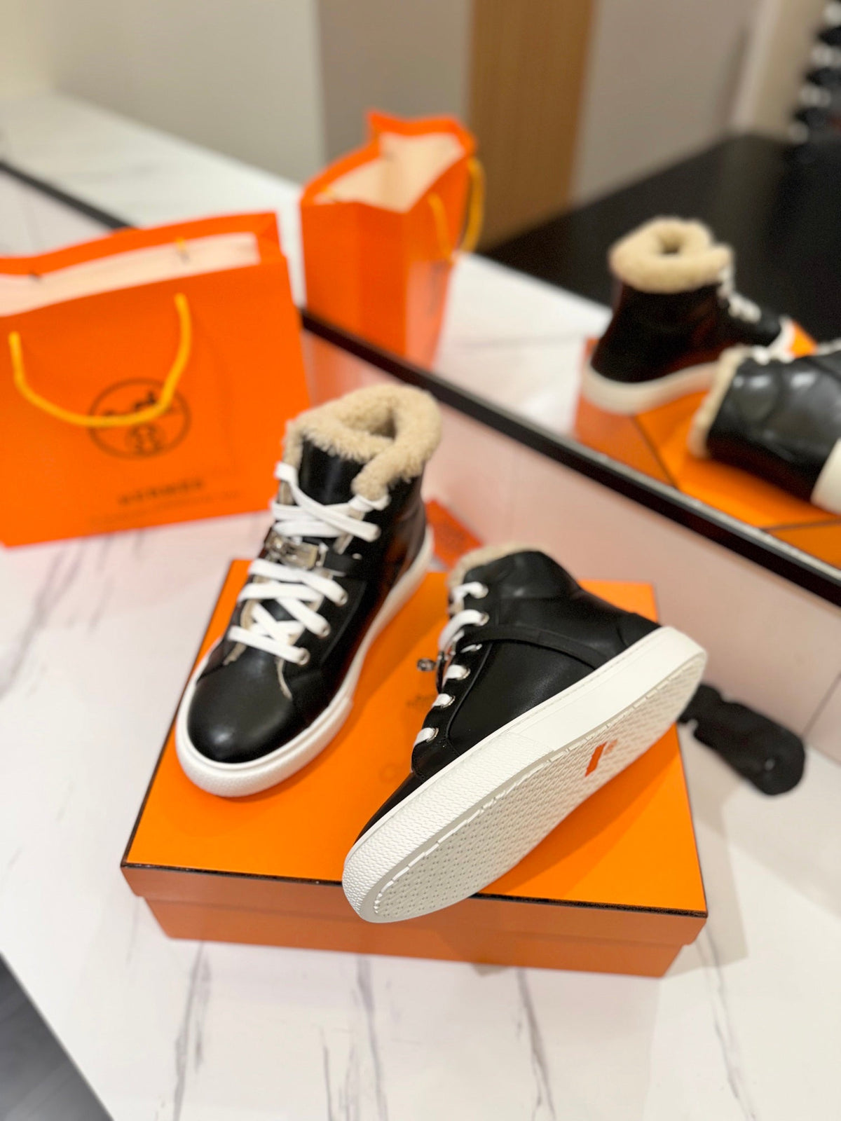 HM Daydream Sneaker Black With Wool Lining Cowhide 983077