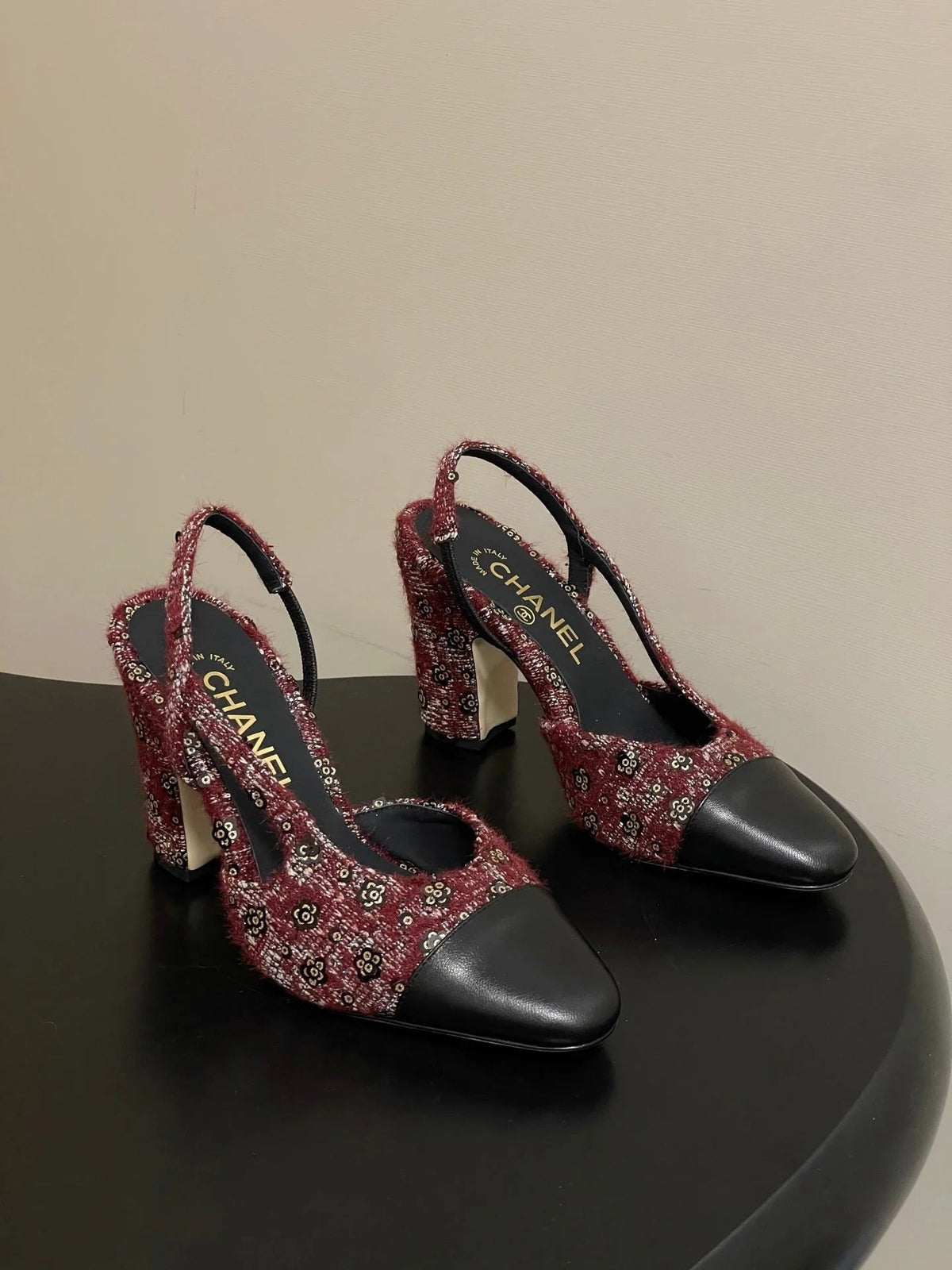 CC 26s Slingback 95 Dark Red Black Tweed Sheepskin 649422