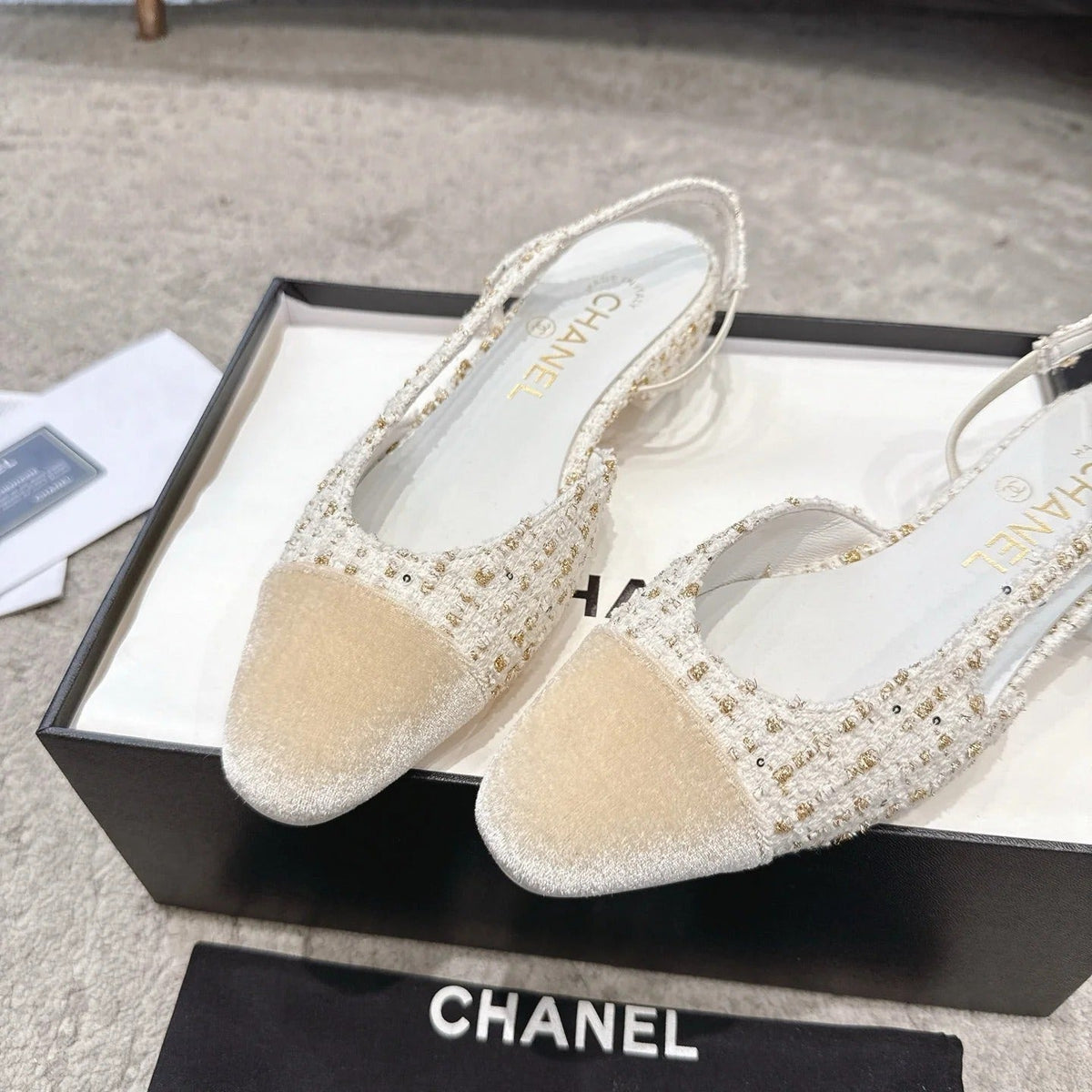 Chanel 2026 Flat Sandals Sheepskin 826287