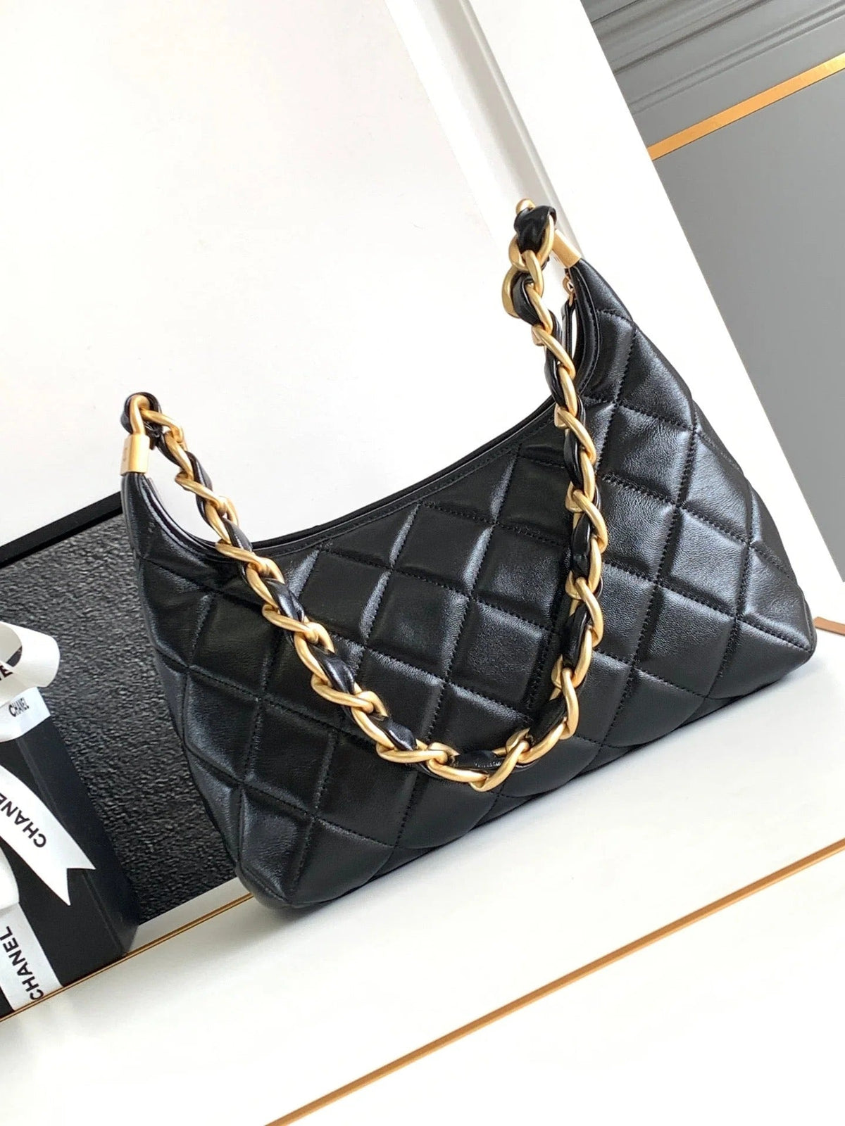 CHANEL 25S HOBO BAG 26 CM IN BLACK LAMBSKIN WITH GOLD HARDWARE