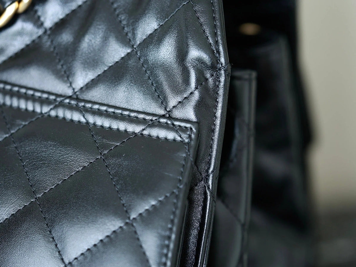 CHANEL 25S HOBO BAG 30 CM IN BLACK LIGHT GLOSSY LEATHER WITH GOLD HARDWARE