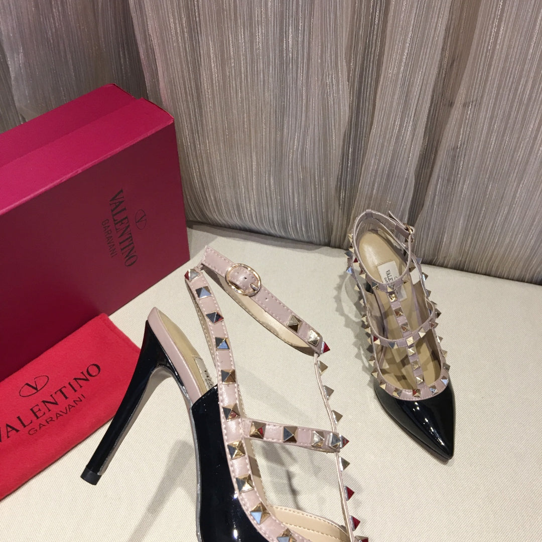 Valentino Rockstud Caged Pumps 100mm Black mix Nude Patent Leather 239638