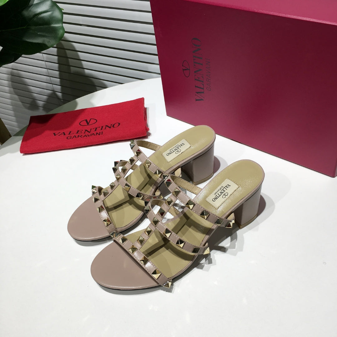Valentino Rockstud Slide Sandal Leather 239516