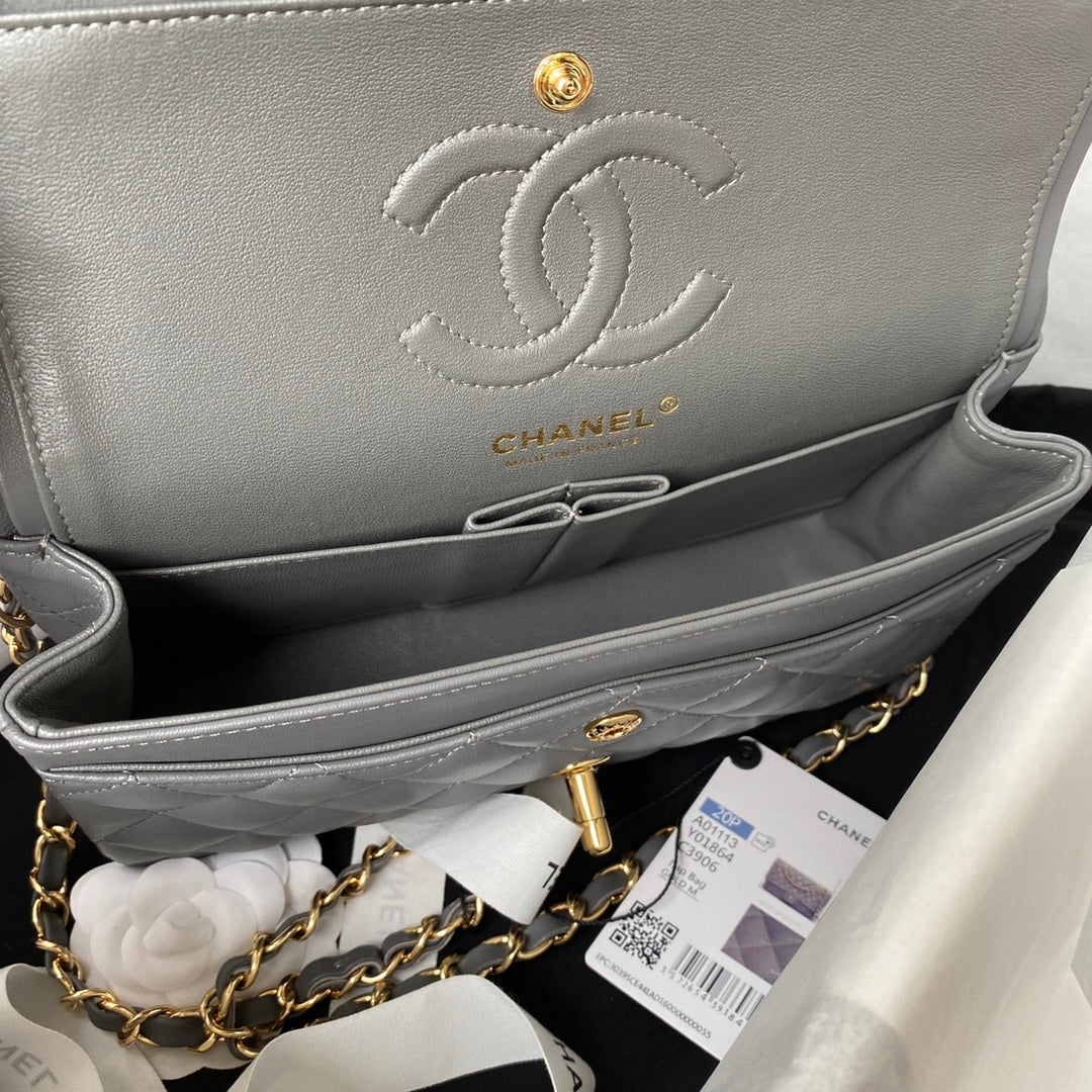 Medium Classic Flap Bag 23cm Grey Lambskin Gold Hardware